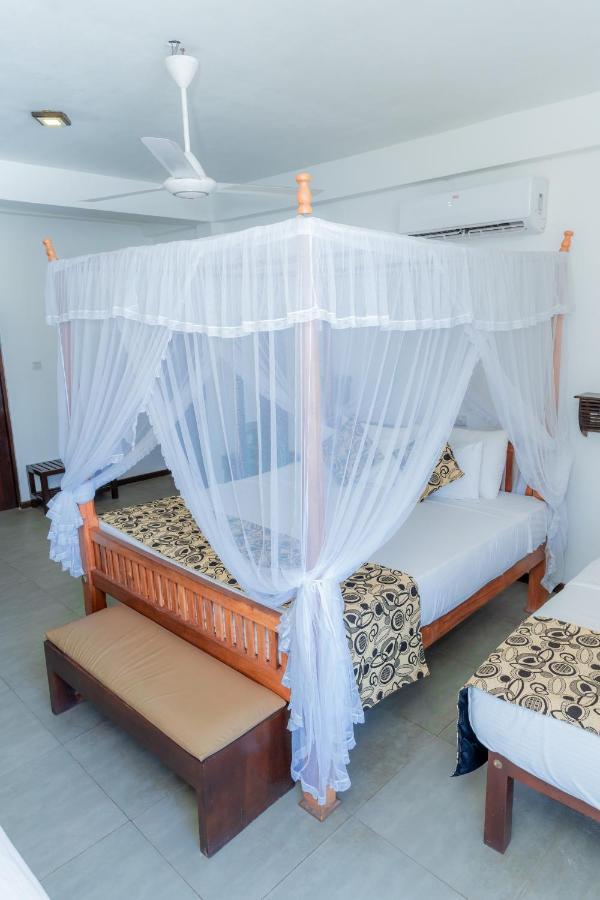 Hotel Rock 5*